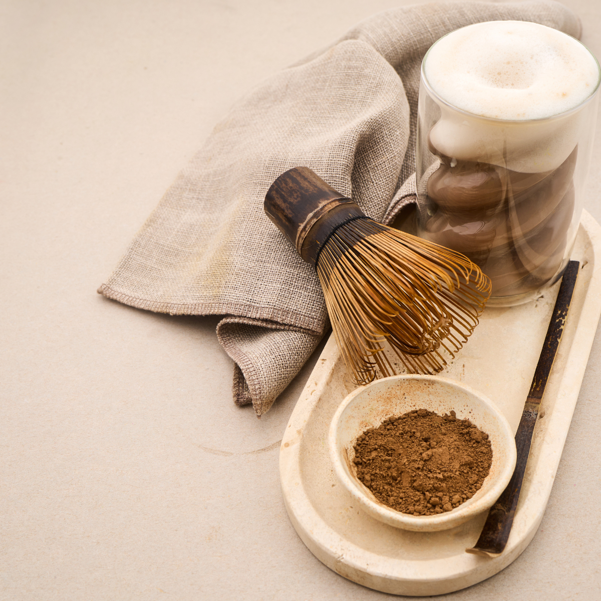 Japanese style hojicha tea drink prepared with roasted green tea powder featuring smooth flavor and aromatic roasted notes